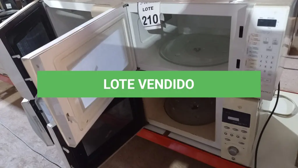 LOTE 210