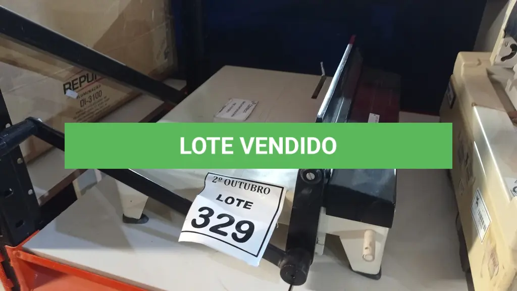 LOTE 329