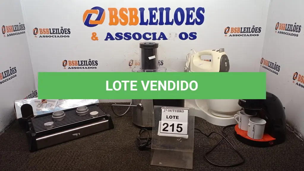 LOTE 215