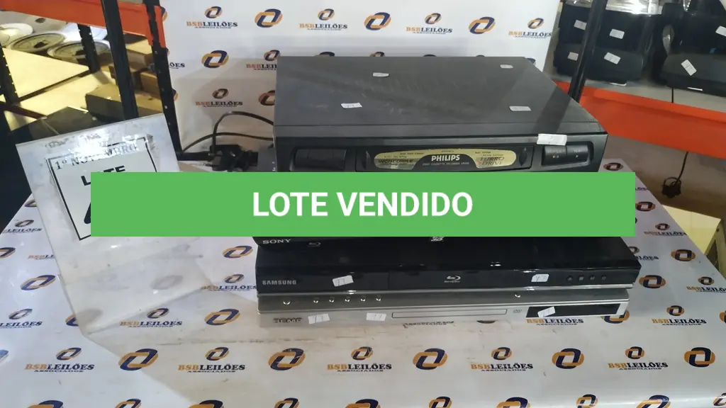 LOTE 413