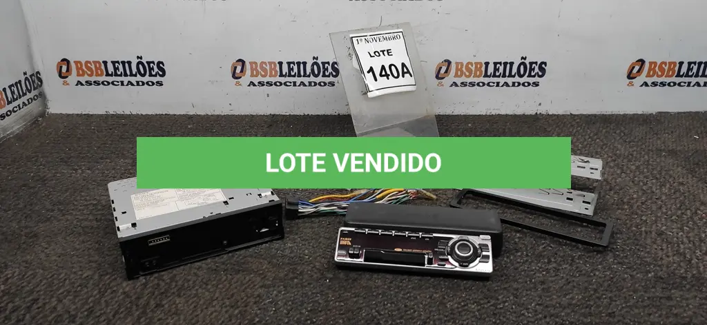 LOTE 140