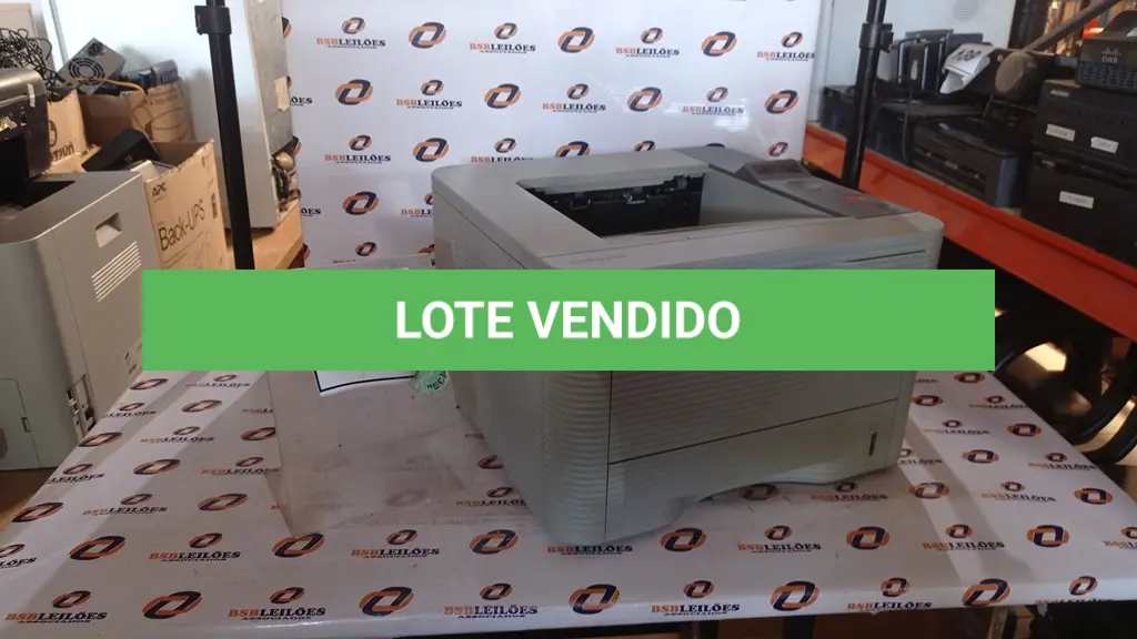 LOTE 132