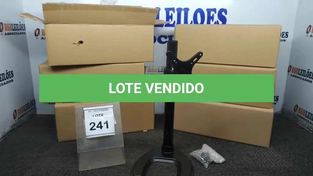 LOTE 241