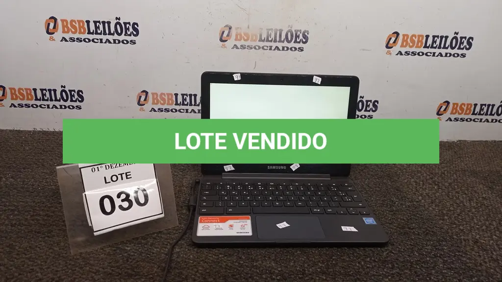 LOTE 030