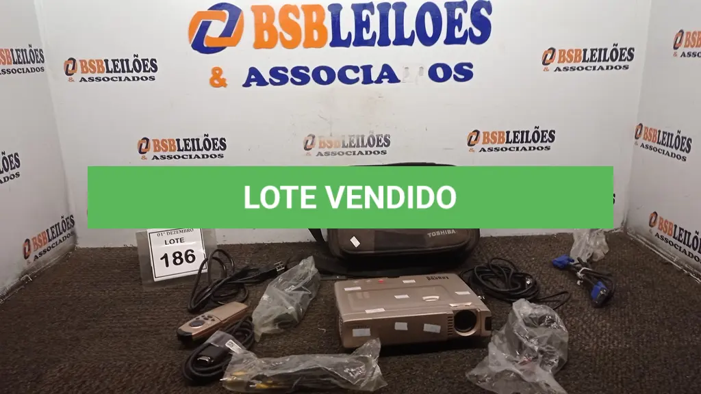 LOTE 186
