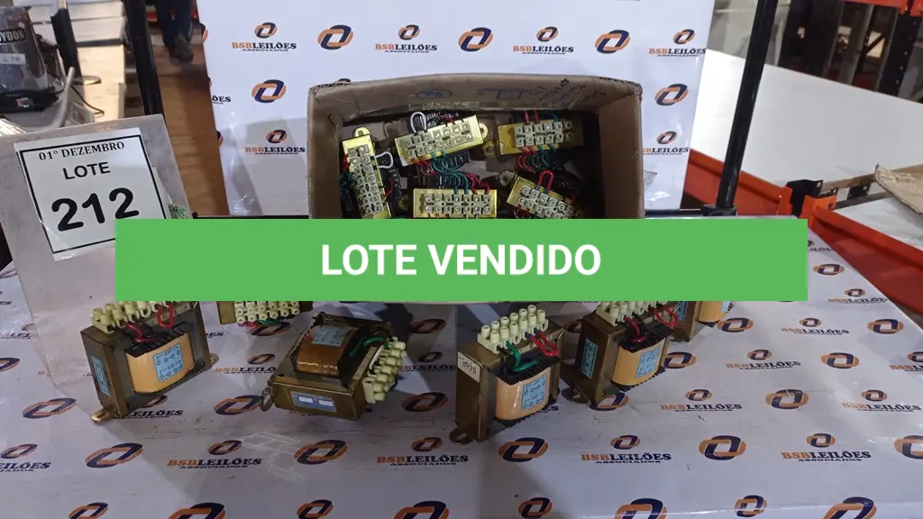 LOTE 212