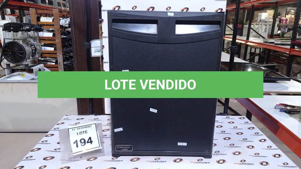LOTE 194