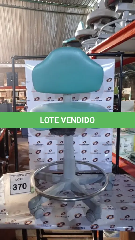 LOTE 370