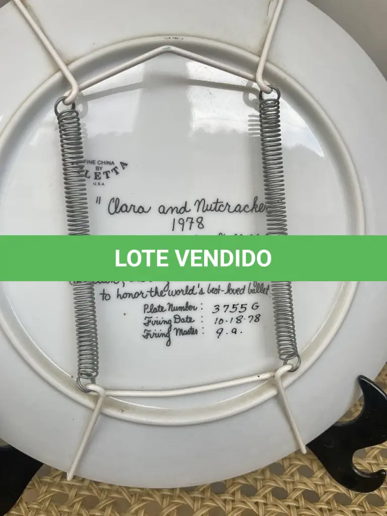 LOTE 242