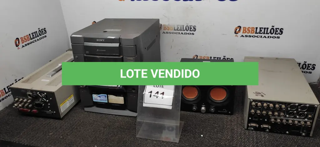 LOTE 141