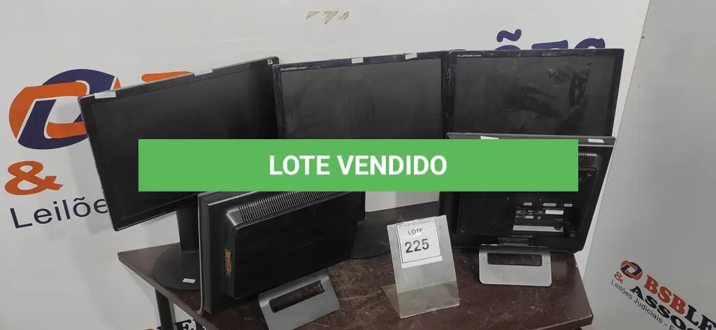 LOTE 225