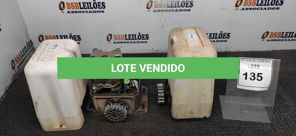 LOTE 135