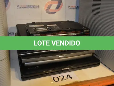 LOTE 024 - 06 NOTEBOOKS MARCAS E MODELOS DIVERSOS, APENAS PARA RETIRADA DE PEÇAS.(NO ESTADO)