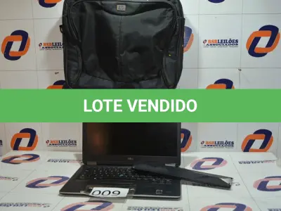 LOTE 009 - 01 NOTEBOOK MARCA DELL COM MALETA.(NO ESTADO)