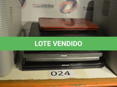 LOTE 024 - 06 NOTEBOOKS MARCAS E MODELOS DIVERSOS, APENAS PARA RETIRADA DE PEÇAS.(NO ESTADO)