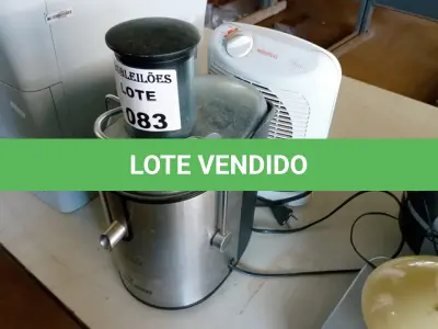 LOTE 083 - 01 AQUECEDOR MARCA MONDIAL E 01 JUICE (CENTRIFUGA DE SUCO) EXCELLENCE BLACK&DECKER. (NO ESTADO, NÃO SABEMOS SE FUNCIONA. LEILÃO NÃO TEM GARANTIA E NEM DEVOLUÇÃO.)