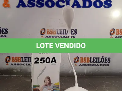 LOTE 250 - 01 LUMINÁRIA DE LED. (NO ESTADO, LEILÃO NÃO TEM GARANTIA E NEM DEVOLUÇÃO, SUJEITO A POSSÍVEIS AVARIAS VISÍVEIS/OCULTAS E/OU AUSÊNCIA DE COMPONENTES).