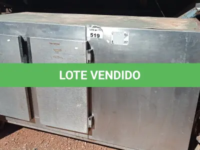 LOTE 519 - 01 BALCÃO EM INOX COM 02 PORTAS. (NO ESTADO, LEILÃO NÃO TEM GARANTIA E NEM DEVOLUÇÃO, SUJEITO A POSSÍVEIS AVARIAS VISÍVEIS/OCULTAS E/OU AUSÊNCIA DE COMPONENTES).
