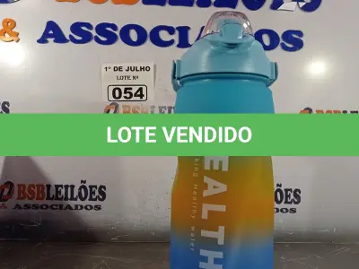 LOTE 054 - 01 KIT COM 03 GARRAFAS SENDO 01 DE 3LITROS. (NO ESTADO, LEILÃO NÃO TEM GARANTIA E NEM DEVOLUÇÃO, SUJEITO A POSSÍVEIS AVARIAS VISÍVEIS/OCULTAS E/OU AUSÊNCIA DE COMPONENTES).