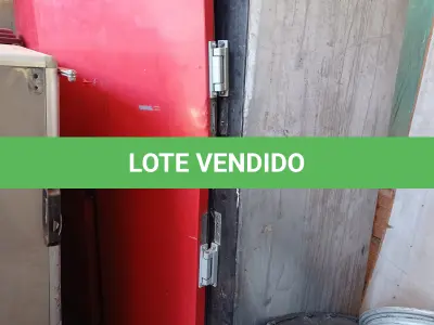 LOTE 522 - 01 GELADEIRA INDUSTRIAL 04 PORTAS COM AVARIAS. (NO ESTADO, LEILÃO NÃO TEM GARANTIA E NEM DEVOLUÇÃO, SUJEITO A POSSÍVEIS AVARIAS VISÍVEIS/OCULTAS E/OU AUSÊNCIA DE COMPONENTES).