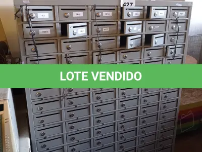 LOTE 427 - 01 ESCANINHO EM AÇO. (NO ESTADO, LEILÃO NÃO TEM GARANTIA E NEM DEVOLUÇÃO, SUJEITO A POSSÍVEIS AVARIAS VISÍVEIS/OCULTAS E/OU AUSÊNCIA DE COMPONENTES).