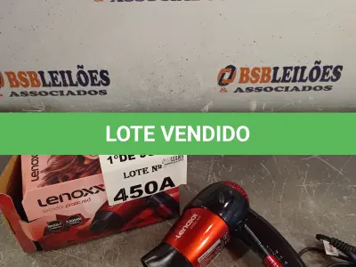 LOTE 450 - 01 SECADOR DE CABELO PRATIC RED BIVOLT 1200W MARCA LENOXX. (NO ESTADO, LEILÃO NÃO TEM GARANTIA E NEM DEVOLUÇÃO, SUJEITO A POSSÍVEIS AVARIAS VISÍVEIS/OCULTAS E/OU AUSÊNCIA DE COMPONENTES).