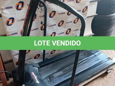 LOTE 420 - 01 ESTEIRA ERGOMÉTRICA MARCA ATLETIC. (NO ESTADO, LEILÃO NÃO TEM GARANTIA E NEM DEVOLUÇÃO, SUJEITO A POSSÍVEIS AVARIAS VISÍVEIS/OCULTAS E/OU AUSÊNCIA DE COMPONENTES).