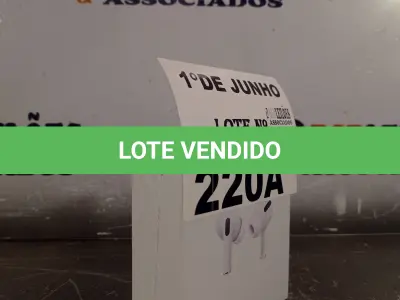 LOTE 220 - 01 FONE DE OUVIDO WIRELESS. (NO ESTADO, LEILÃO NÃO TEM GARANTIA E NEM DEVOLUÇÃO, SUJEITO A POSSÍVEIS AVARIAS VISÍVEIS/OCULTAS E/OU AUSÊNCIA DE COMPONENTES).
