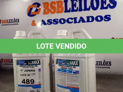 LOTE 489 - 10 LITROS DE HIPOCLORITO DE SÓDIO 12%. (NO ESTADO, LEILÃO NÃO TEM GARANTIA E NEM DEVOLUÇÃO, SUJEITO A POSSÍVEIS AVARIAS VISÍVEIS/OCULTAS E/OU AUSÊNCIA DE COMPONENTES).