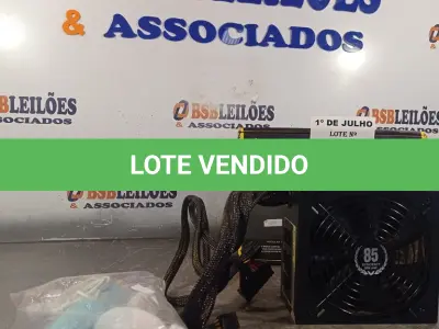 LOTE 005 - 01 FONTE PARA PC GAMER E 02 MASSAGEADORES MARCAS E MODELOS DIVERSOS. (NO ESTADO, LEILÃO NÃO TEM GARANTIA E NEM DEVOLUÇÃO, SUJEITO A POSSÍVEIS AVARIAS VISÍVEIS/OCULTAS E/OU AUSÊNCIA DE COMPONENTES).