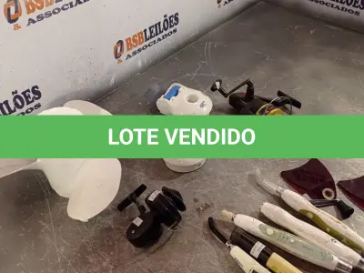 LOTE 009 - 01 HÉLICE DE MOTOR NÁUTICO, 02 MOLINETES E VÁRIAS PEÇAS ODONTOLÓGICAS. (NO ESTADO, LEILÃO NÃO TEM GARANTIA E NEM DEVOLUÇÃO, SUJEITO A POSSÍVEIS AVARIAS VISÍVEIS/OCULTAS E/OU AUSÊNCIA DE COMPONENTES).
