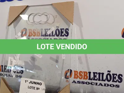 LOTE 455 - 02 TABUAS DE CORTE/FRIOS EM VIDRO TEMPERADO. (NO ESTADO, LEILÃO NÃO TEM GARANTIA E NEM DEVOLUÇÃO, SUJEITO A POSSÍVEIS AVARIAS VISÍVEIS/OCULTAS E/OU AUSÊNCIA DE COMPONENTES).