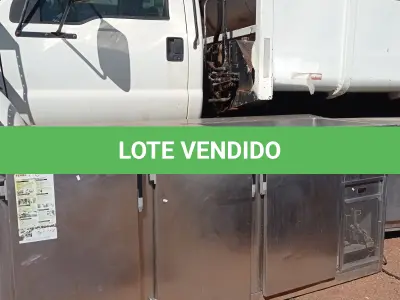LOTE 518 - 01 BALCÃO REFRIGERADO EM INOX COM 01 CUBA E 03 PORTAS. (NO ESTADO, LEILÃO NÃO TEM GARANTIA E NEM DEVOLUÇÃO, SUJEITO A POSSÍVEIS AVARIAS VISÍVEIS/OCULTAS E/OU AUSÊNCIA DE COMPONENTES).