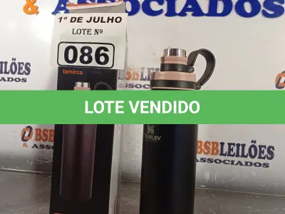 LOTE 086 - 01 GARRAFA STANLEY. (NO ESTADO, LEILÃO NÃO TEM GARANTIA E NEM DEVOLUÇÃO, SUJEITO A POSSÍVEIS AVARIAS VISÍVEIS/OCULTAS E/OU AUSÊNCIA DE COMPONENTES).