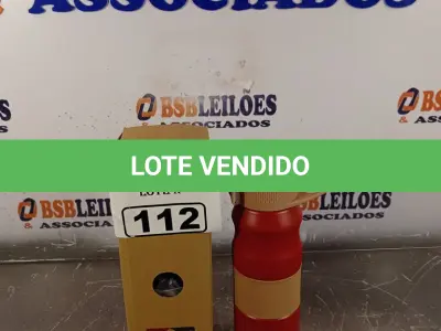 LOTE 112 - 01 GARRAFA STANLEY. (NO ESTADO, LEILÃO NÃO TEM GARANTIA E NEM DEVOLUÇÃO, SUJEITO A POSSÍVEIS AVARIAS VISÍVEIS/OCULTAS E/OU AUSÊNCIA DE COMPONENTES).