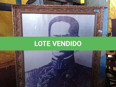 LOTE 414 - 02 QUADROS DECORATIVOS SENDO 01 DE JOSÉ INACIO DE ABREU E LIMA. (NO ESTADO, LEILÃO NÃO TEM GARANTIA E NEM DEVOLUÇÃO, SUJEITO A POSSÍVEIS AVARIAS VISÍVEIS/OCULTAS E/OU AUSÊNCIA DE COMPONENTES).