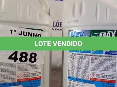 LOTE 488 - 10 LITROS DE HIPOCLORITO DE SÓDIO 12%. (NO ESTADO, LEILÃO NÃO TEM GARANTIA E NEM DEVOLUÇÃO, SUJEITO A POSSÍVEIS AVARIAS VISÍVEIS/OCULTAS E/OU AUSÊNCIA DE COMPONENTES).