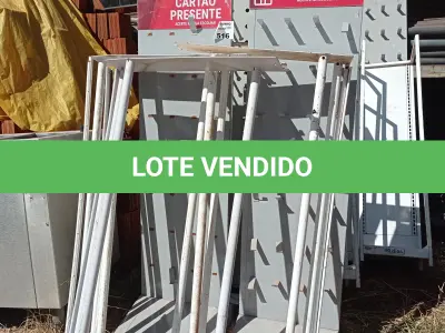 LOTE 516 - 01 LOTE COM VÁRIOS EXPOSITORES EM METAL MODELOS DIVERSOS. (NO ESTADO, LEILÃO NÃO TEM GARANTIA E NEM DEVOLUÇÃO, SUJEITO A POSSÍVEIS AVARIAS VISÍVEIS/OCULTAS E/OU AUSÊNCIA DE COMPONENTES).