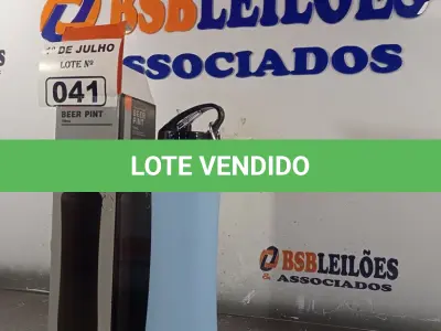 LOTE 041 - 01 GARRAFA TÉRMICA DE 750ML. (NO ESTADO, LEILÃO NÃO TEM GARANTIA E NEM DEVOLUÇÃO, SUJEITO A POSSÍVEIS AVARIAS VISÍVEIS/OCULTAS E/OU AUSÊNCIA DE COMPONENTES).