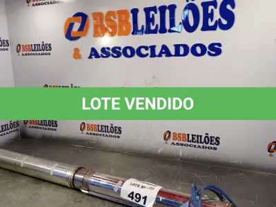 LOTE 491 - 01 BOMBA D’AGUA PARA POÇO ARTESIANO. (NO ESTADO, LEILÃO NÃO TEM GARANTIA E NEM DEVOLUÇÃO, SUJEITO A POSSÍVEIS AVARIAS VISÍVEIS/OCULTAS E/OU AUSÊNCIA DE COMPONENTES).