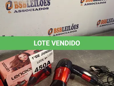 LOTE 450 - 01 SECADOR DE CABELO PRATIC RED BIVOLT 1200W MARCA LENOXX. (NO ESTADO, LEILÃO NÃO TEM GARANTIA E NEM DEVOLUÇÃO, SUJEITO A POSSÍVEIS AVARIAS VISÍVEIS/OCULTAS E/OU AUSÊNCIA DE COMPONENTES).