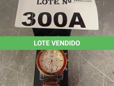 LOTE 300 - 01 RELÓGIO DE PULSO ANALÓGICO. (NO ESTADO, LEILÃO NÃO TEM GARANTIA E NEM DEVOLUÇÃO, SUJEITO A POSSÍVEIS AVARIAS VISÍVEIS/OCULTAS E/OU AUSÊNCIA DE COMPONENTES).