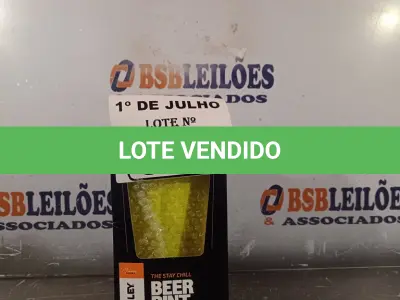 LOTE 037 - 01 COPO STANLEY. (NO ESTADO, LEILÃO NÃO TEM GARANTIA E NEM DEVOLUÇÃO, SUJEITO A POSSÍVEIS AVARIAS VISÍVEIS/OCULTAS E/OU AUSÊNCIA DE COMPONENTES).