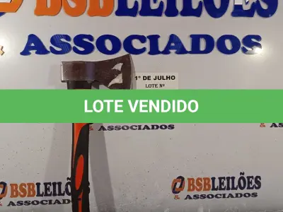 LOTE 057 - 01 MACHADINHA COM CABO EMBORRACHADO. (NO ESTADO, LEILÃO NÃO TEM GARANTIA E NEM DEVOLUÇÃO, SUJEITO A POSSÍVEIS AVARIAS VISÍVEIS/OCULTAS E/OU AUSÊNCIA DE COMPONENTES).
