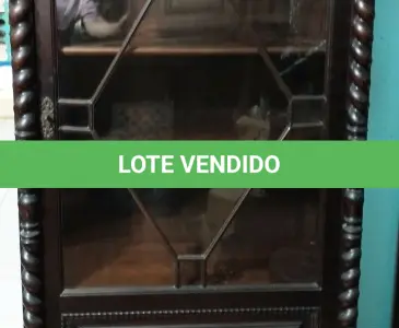 LOTE 231 - 01 ARMÁRIO/ LIVREIRO ANTIGO LEANDRO MARTINS  151/40/90 SEUPER CONSERVADO. (NO ESTADO)