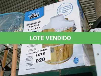 LOTE 020 - MÁQUINA DE SORVETE WEST BEND ICE CRAZY (NO ESTADO SEM GARANTIA DE FUNCIONAMENTO, SUJEITO A POSSÍVEIS AVARIAS VISÍVEIS/OCULTAS E/OU AUSÊNCIA DE COMPONENTES)