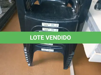 LOTE 158 - 7 CADEIRA POLTRONA DE PLÁSTICO PRETA (NO ESTADO SEM GARANTIA DE FUNCIONAMENTO, SUJEITO A POSSÍVEIS AVARIAS VISÍVEIS/OCULTAS E/OU AUSÊNCIA DE COMPONENTES)