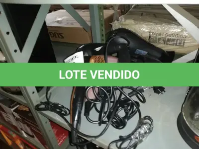 LOTE 272 - 5 SECADORES DE CABELO (NO ESTADO SEM GARANTIA DE FUNCIONAMENTO, SUJEITO A POSSÍVEIS AVARIAS VISÍVEIS/OCULTAS E/OU AUSÊNCIA DE COMPONENTES)