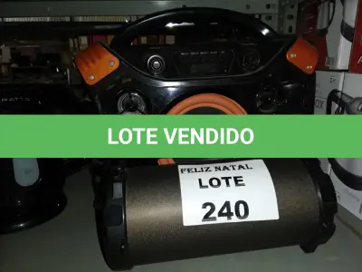 LOTE 240 - 2 CAIXAS DE SOM (NO ESTADO SEM GARANTIA DE FUNCIONAMENTO, SUJEITO A POSSÍVEIS AVARIAS VISÍVEIS/OCULTAS E/OU AUSÊNCIA DE COMPONENTES)