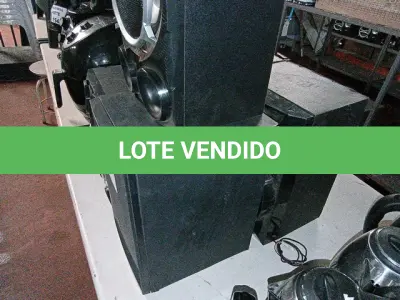 LOTE 153 - 5 CAIXAS DE SOM (NO ESTADO SEM GARANTIA DE FUNCIONAMENTO, SUJEITO A POSSÍVEIS AVARIAS VISÍVEIS/OCULTAS E/OU AUSÊNCIA DE COMPONENTES)